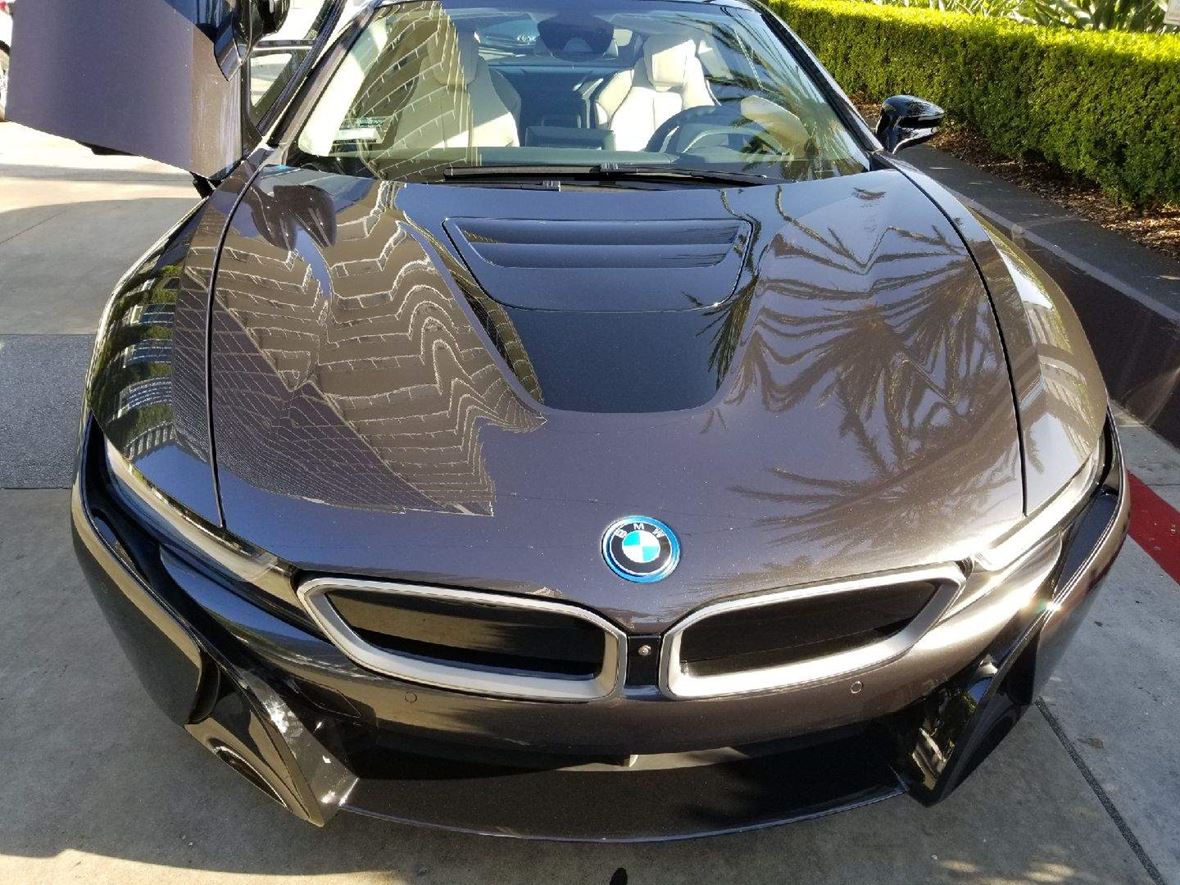 2019 BMW i8 for sale by owner in Long Beach