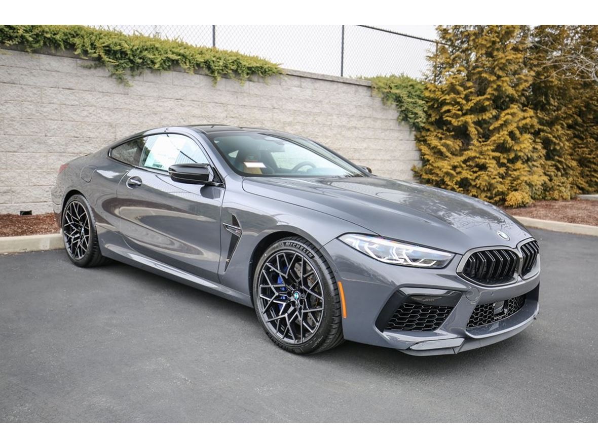 2020 BMW M8 for sale by owner in Burlington