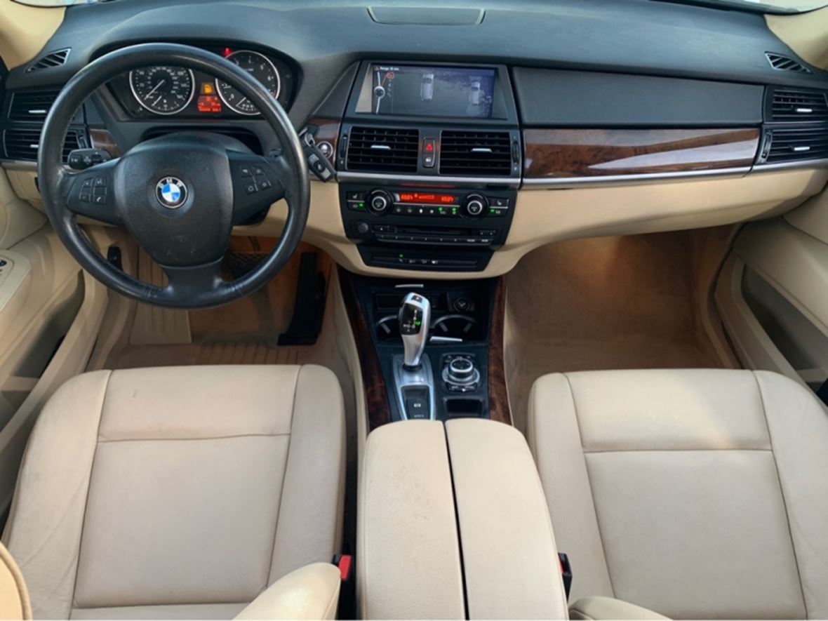 2010 BMW X5 for sale by owner in Houston