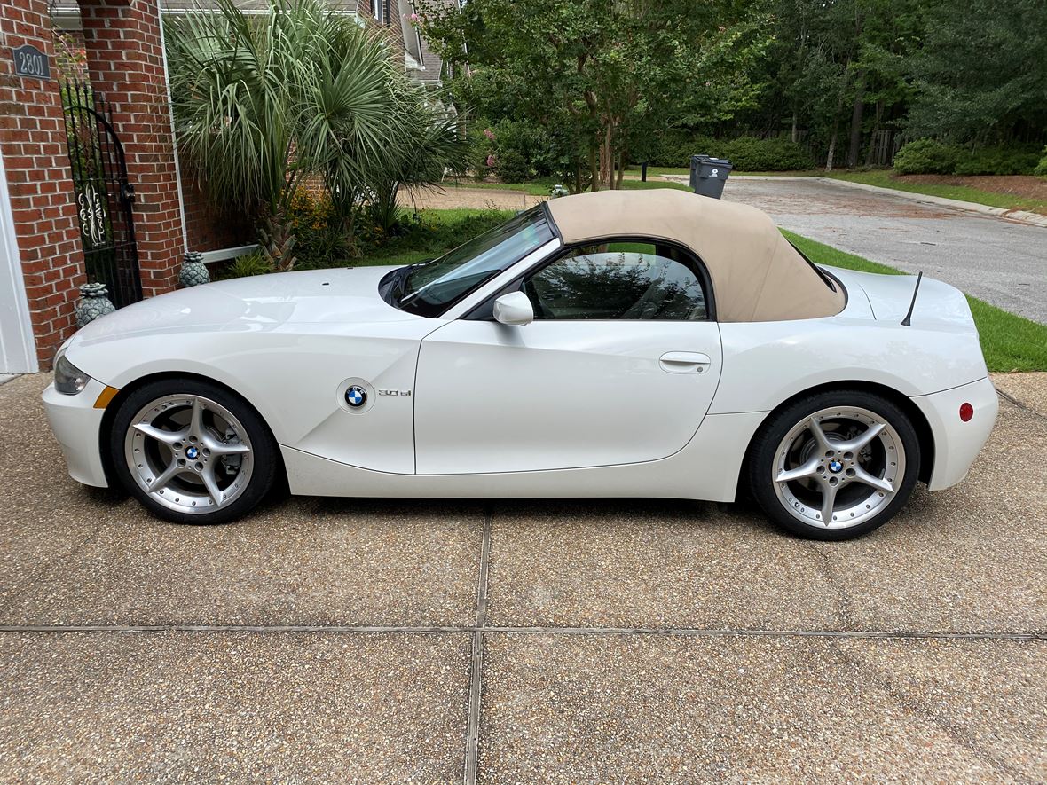 2007 BMW Z4 for sale by owner in Wilmington