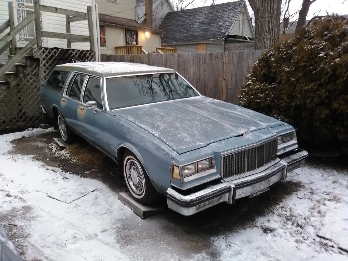 1986 Buick Electra for sale by owner in Chicago