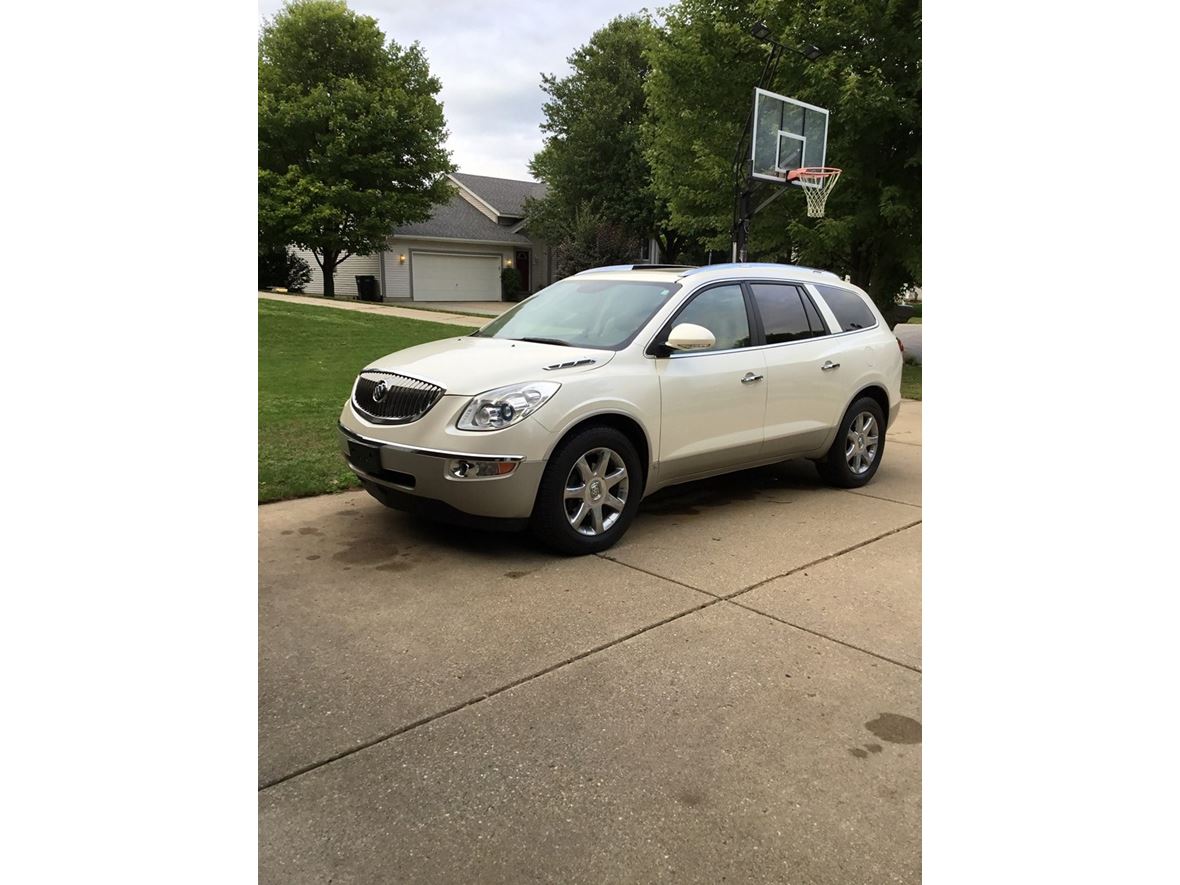 2010 Buick Enclave for sale by owner in Byron Center