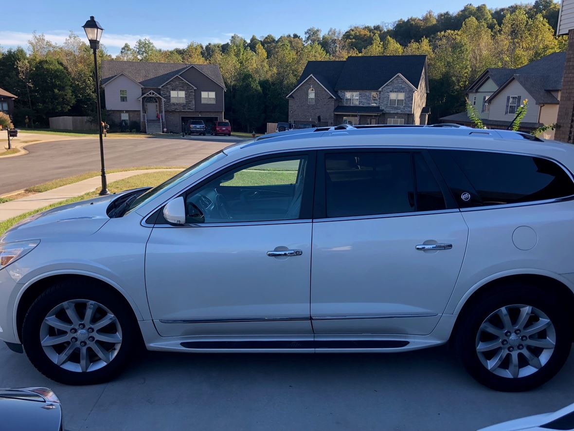2013 Buick Enclave for sale by owner in Clarksville