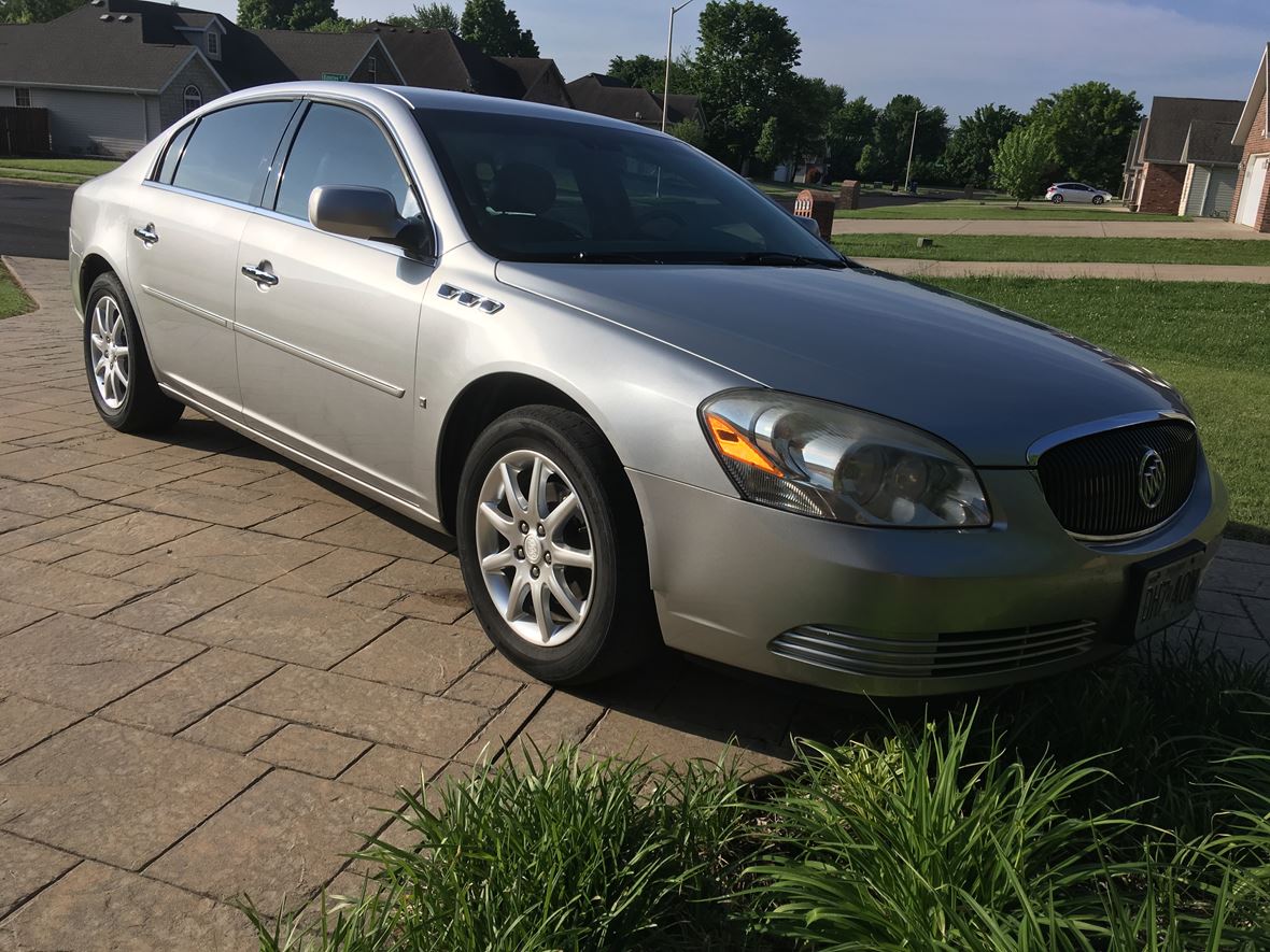 2008 Buick Lucerne for sale by owner in Springfield