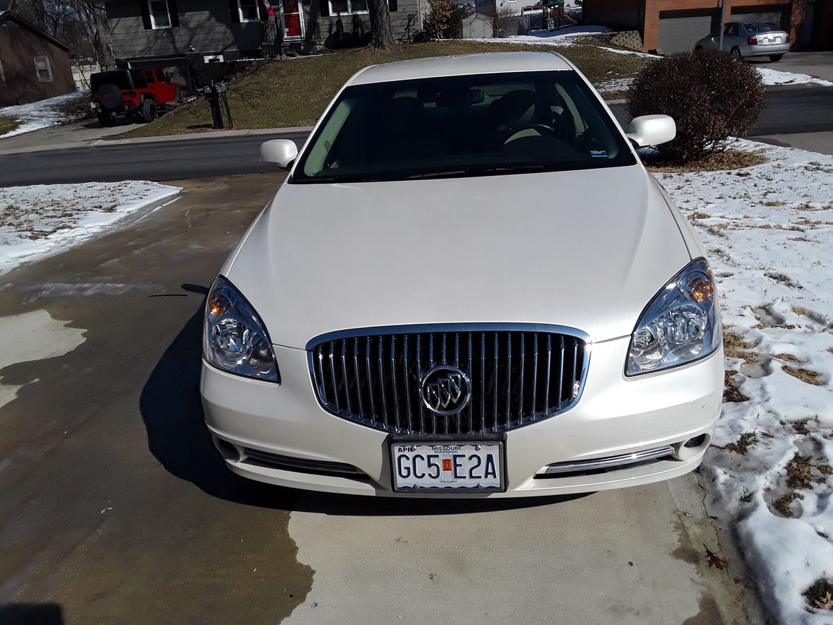 2011 Buick Lucerne for sale by owner in Saint Joseph