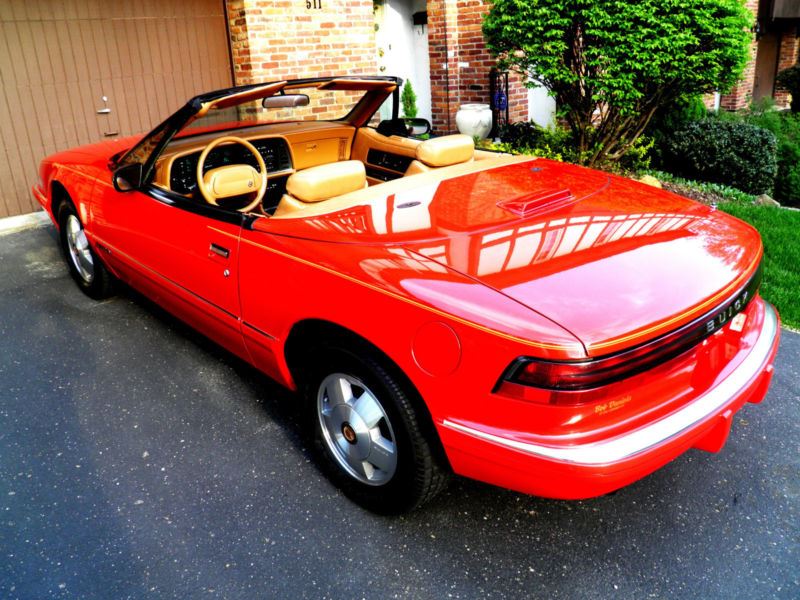 1990 Buick Reatta for sale by owner in ERIE