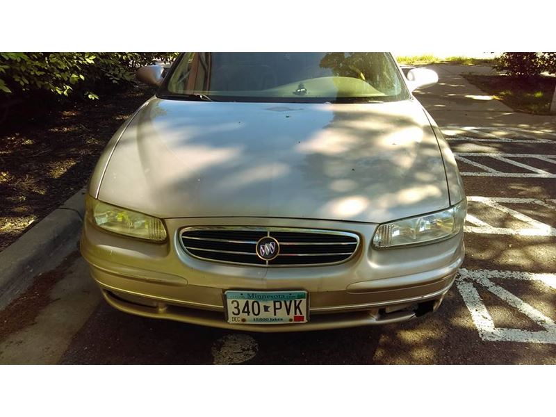 2000 Buick Regal for sale by owner in Minneapolis