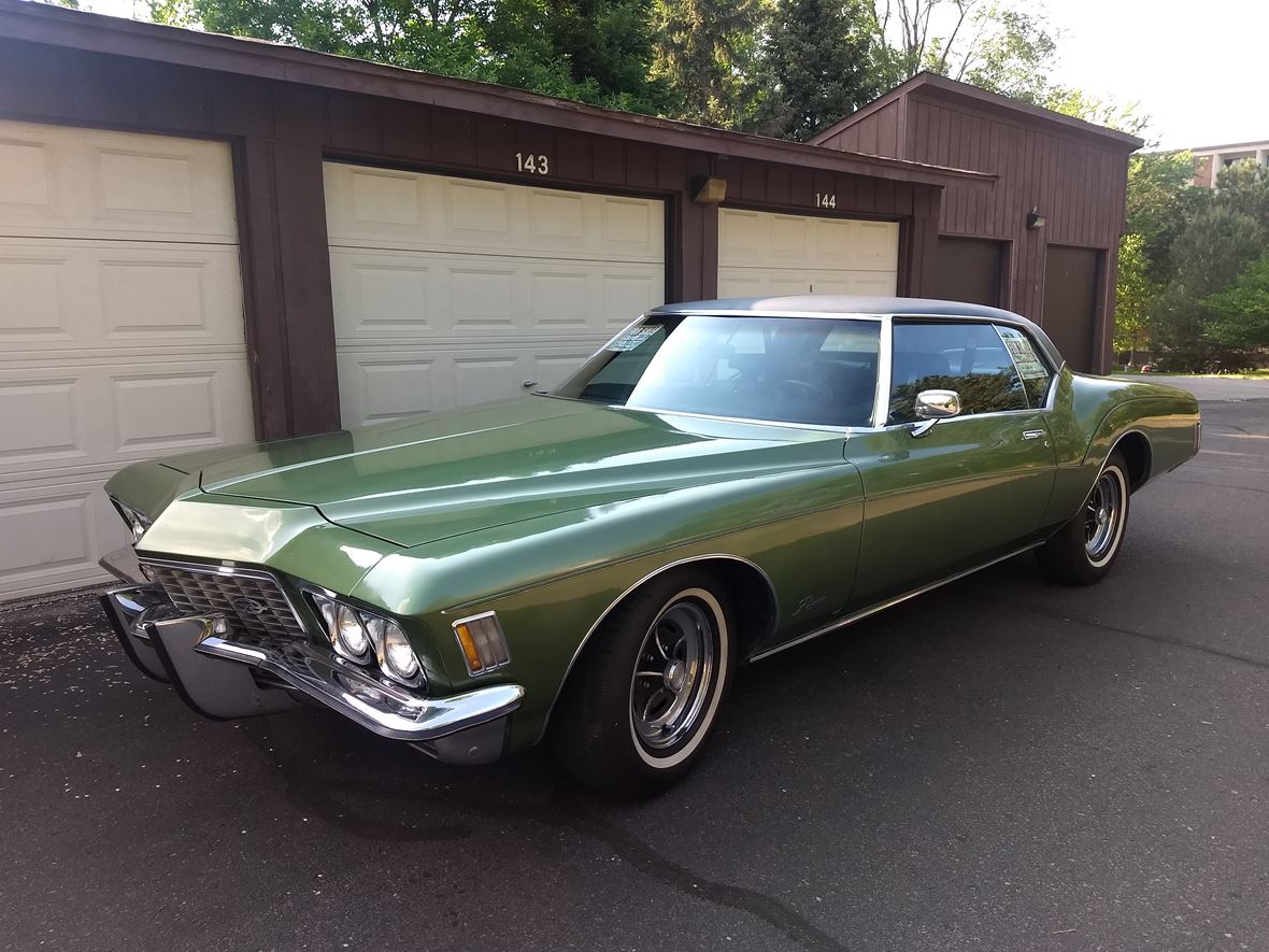 1972 Buick Riviera for sale by owner in Minneapolis