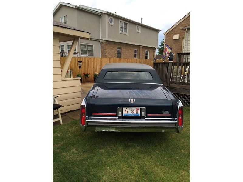 1989 Cadillac Brougham for sale by owner in Oak Lawn