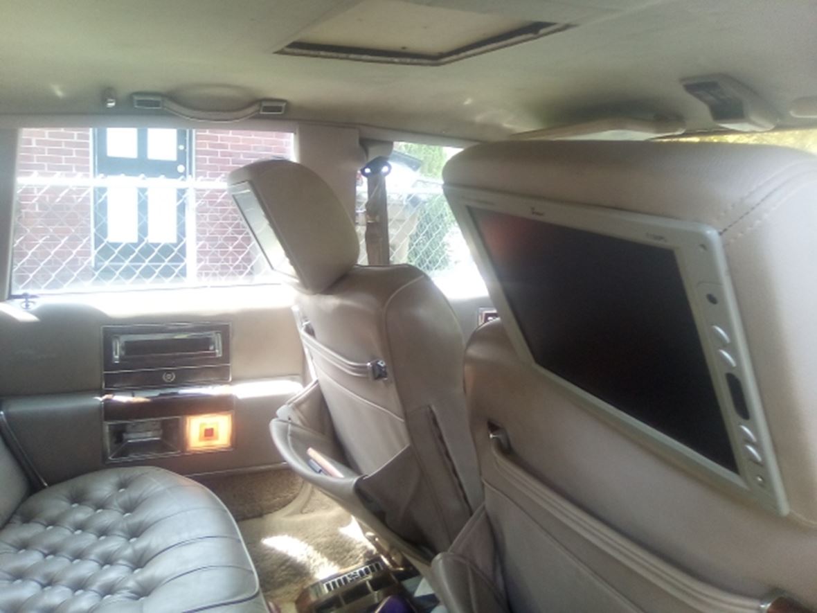 1990 Cadillac Brougham for sale by owner in Mobile