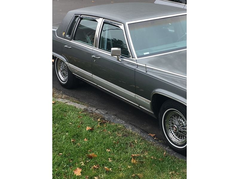1992 Cadillac Brougham for sale by owner in Carmel