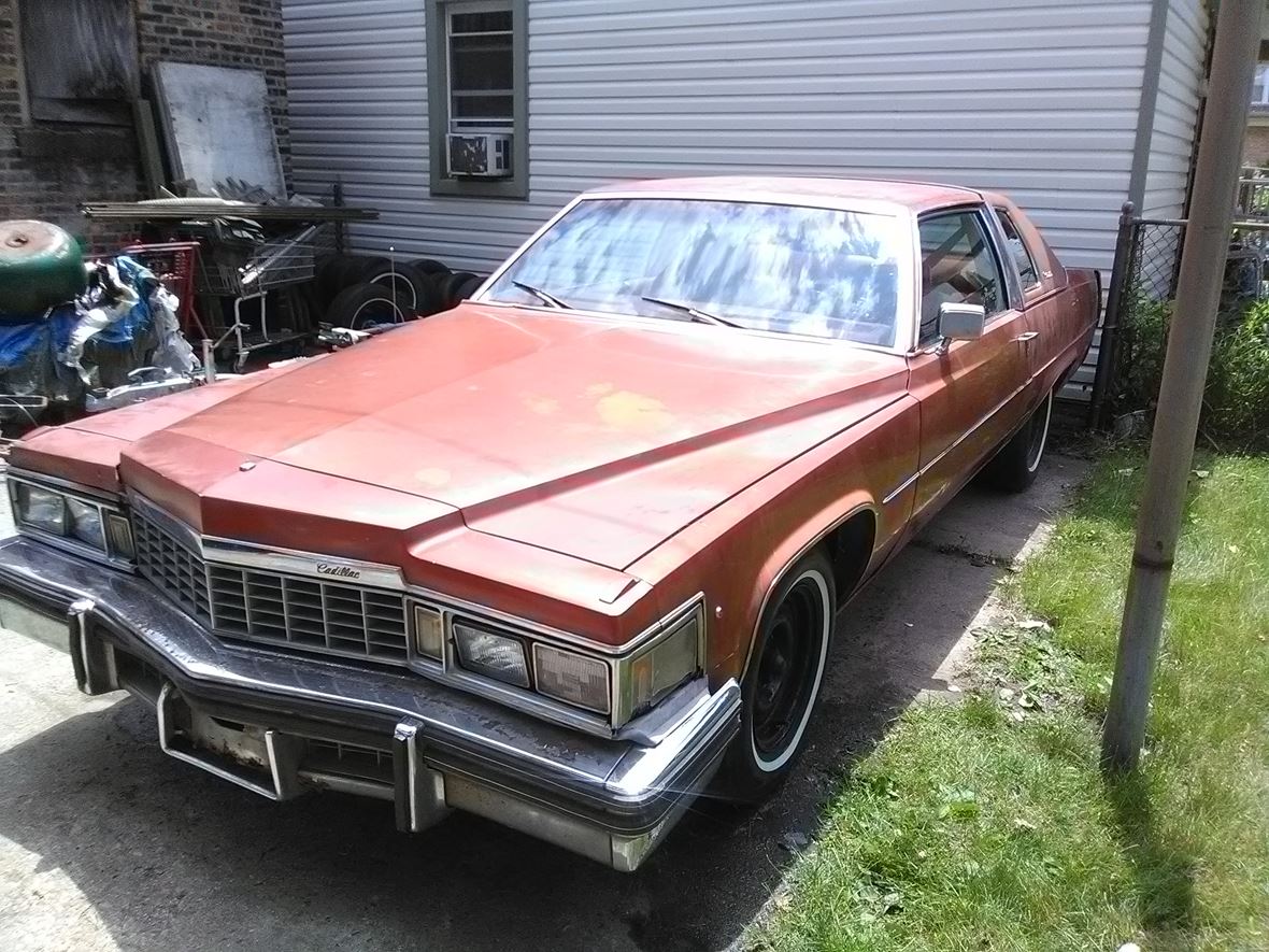 1977 Cadillac Coupe Deville for sale by owner in Chicago