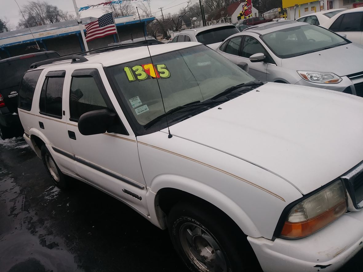 1999 Cadillac GMC for Sale by Owner in Harvey, IL 60426