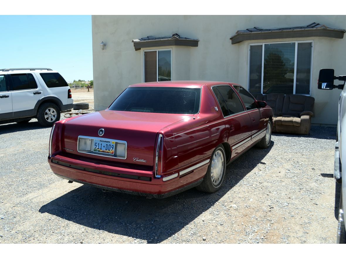 1997 Cadillac DeVille for sale by owner in Pahrump