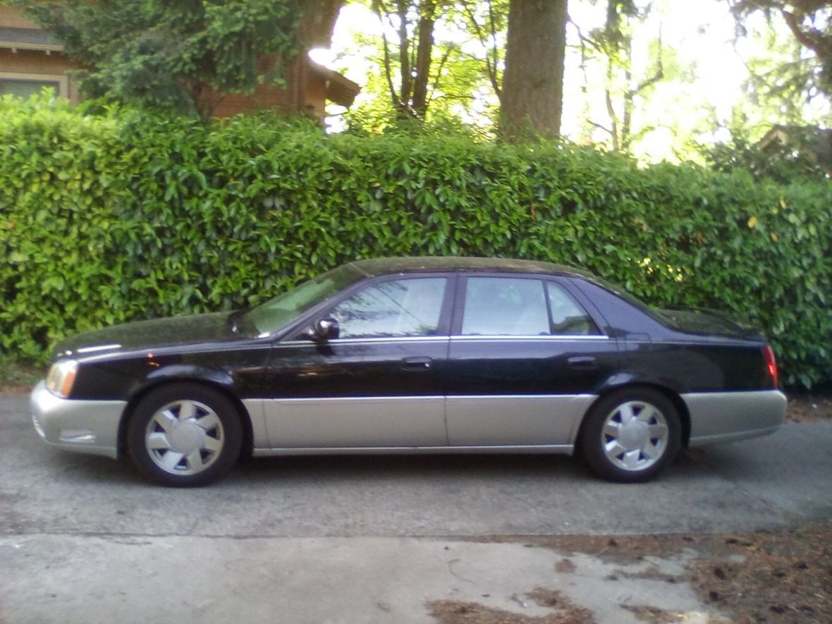2001 Cadillac DeVille for sale by owner in Portland