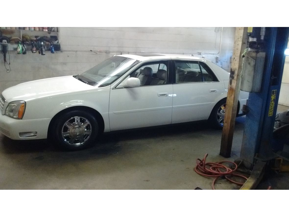 2003 Cadillac DeVille for sale by owner in Hickory