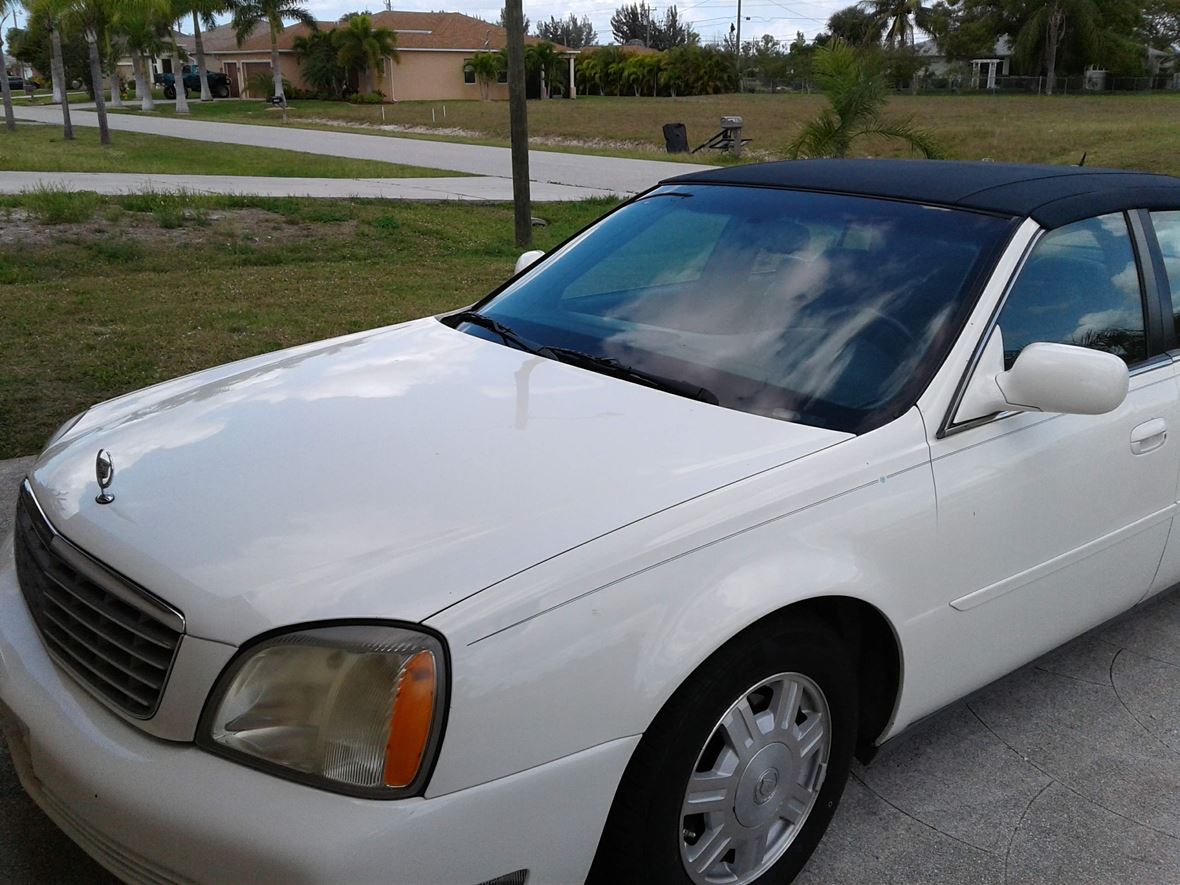 2005 Cadillac DeVille for sale by owner in Cape Coral