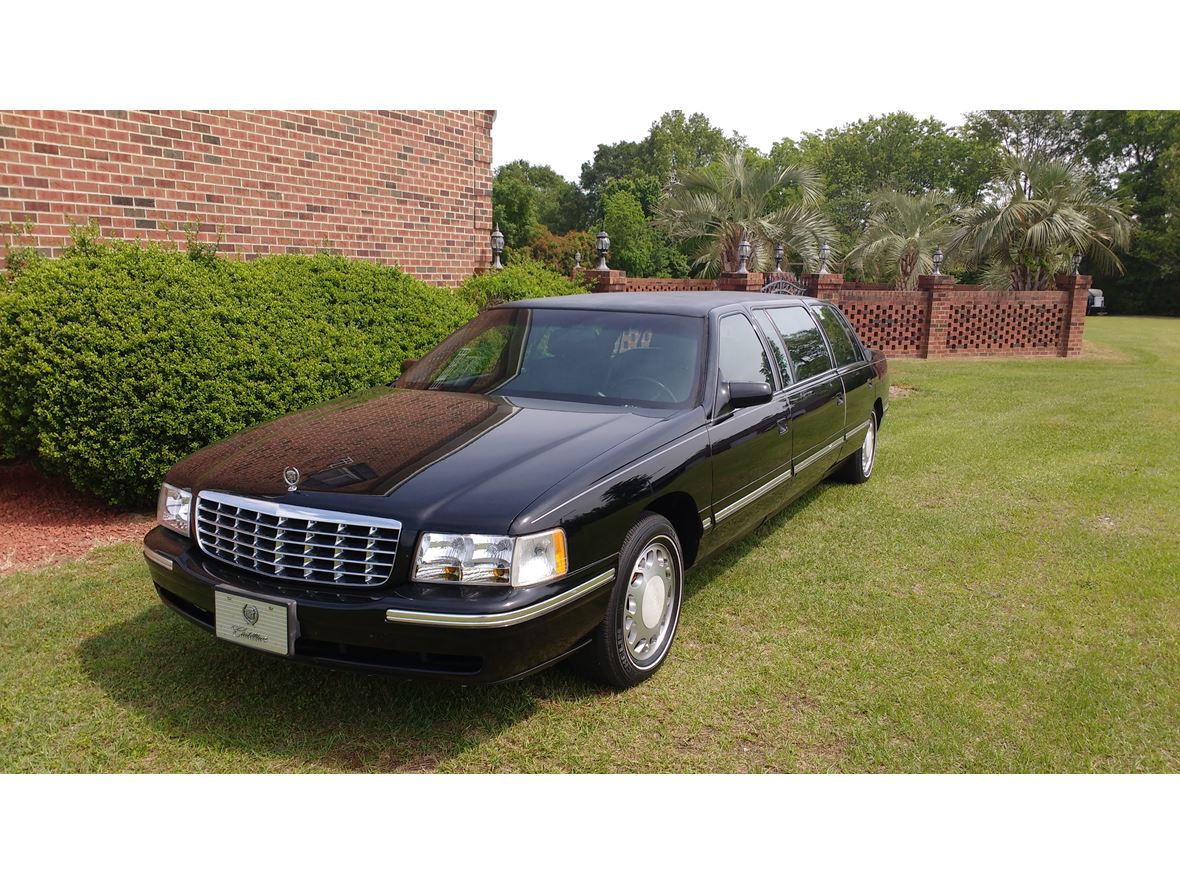 2000 Cadillac DeVille Limo for sale by owner in Bennettsville