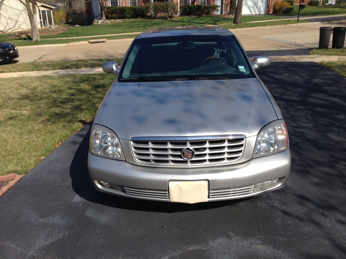 2005 Cadillac DTS for sale by owner in SAINT LOUIS