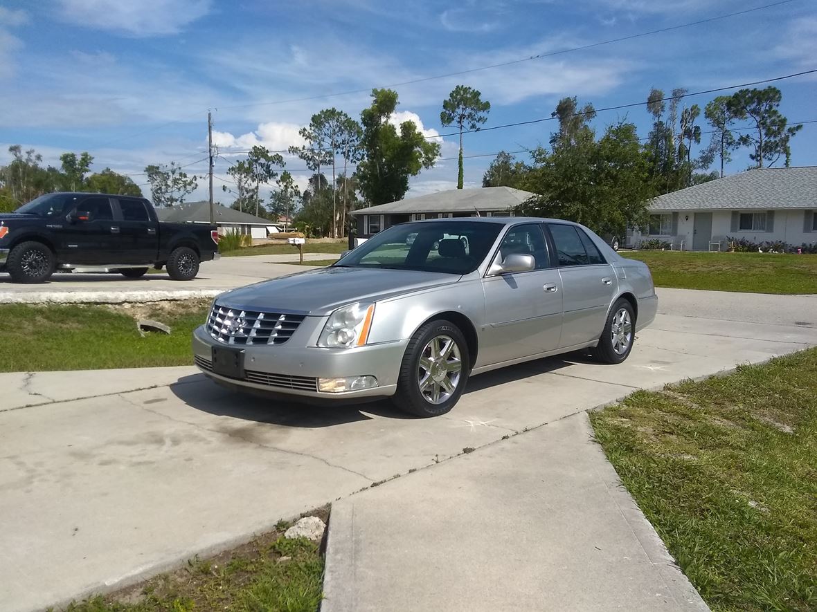 2007 Cadillac DTS for sale by owner in Fort Myers