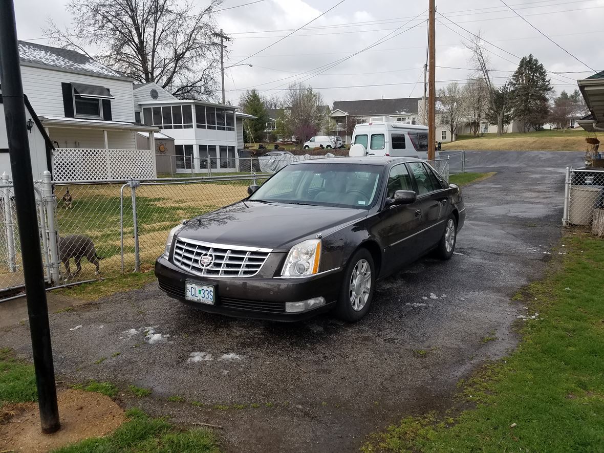 2008 Cadillac DTS for sale by owner in Saint Louis