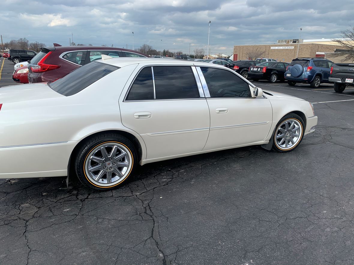 2012 Cadillac DTS for sale by owner in Fremont