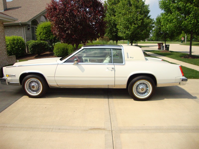 1984 Cadillac Eldorado Biarritz Classic Car Frankfort, IL 60423