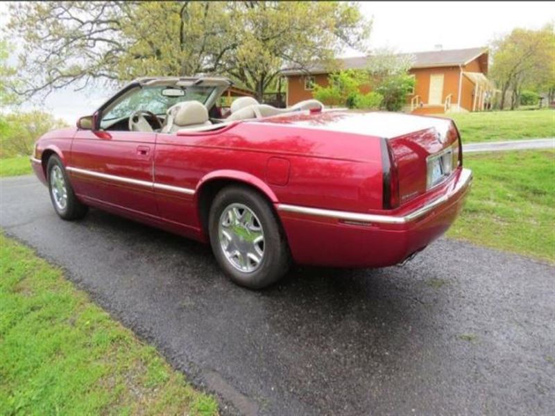 2002 Cadillac Eldorado for sale by owner in ARCADIA