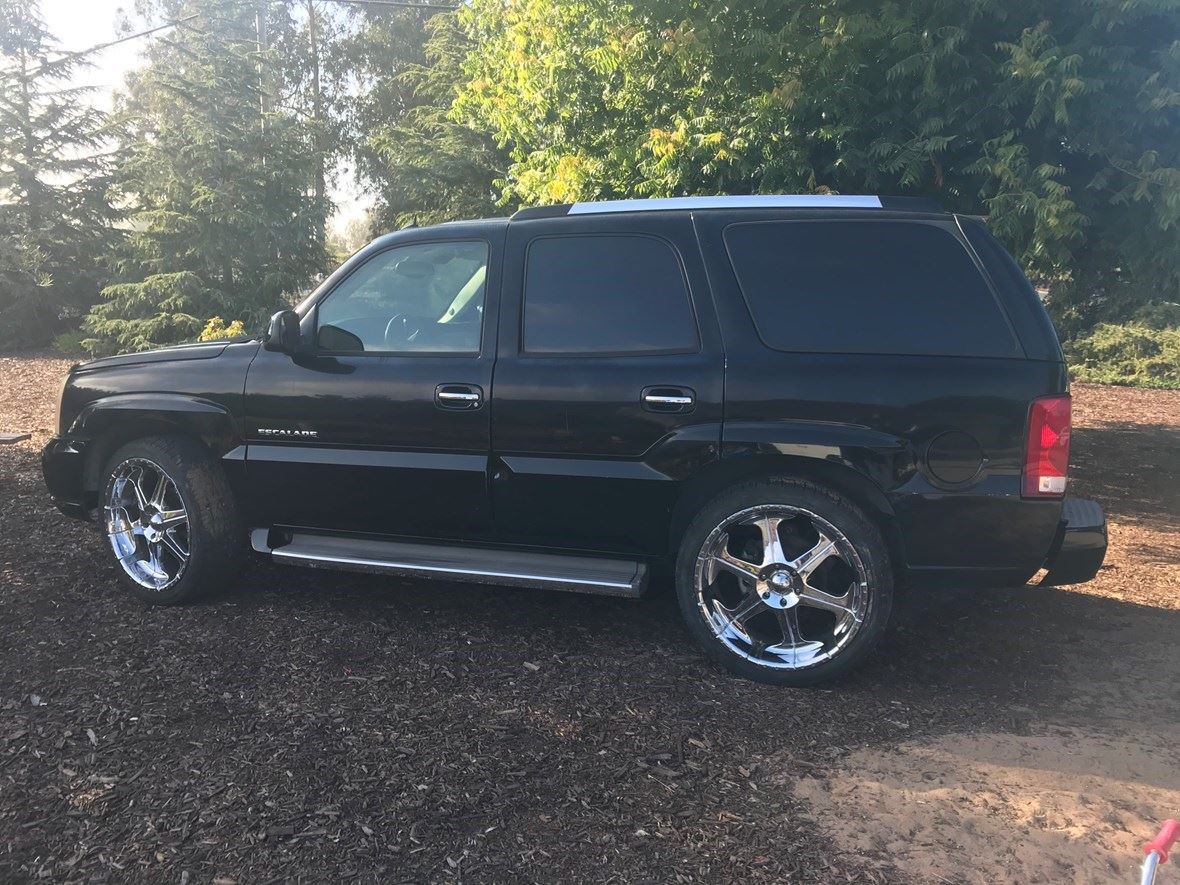 2005 cadillac escalade for sale by owner