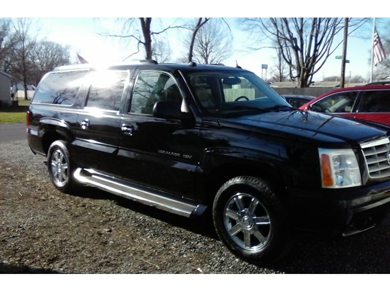 2005 Cadillac Escalade ESV for sale by owner in TERRE HAUTE