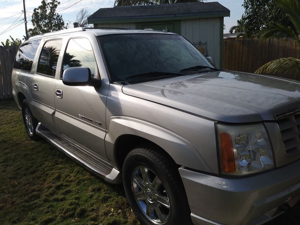 2006 Cadillac Escalade ESV for sale by owner in Homestead