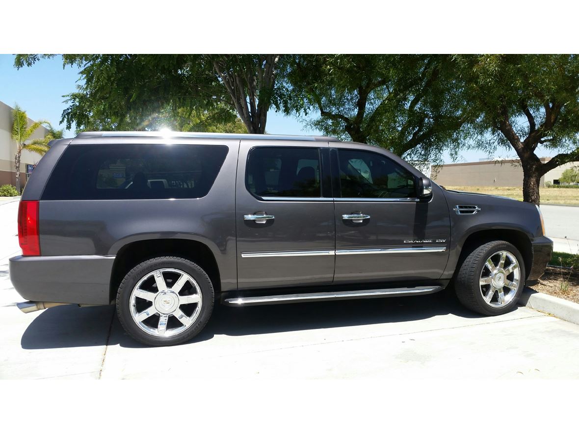2011 Cadillac Escalade ESV - Private Car Sale in Quail Valley, CA 92587