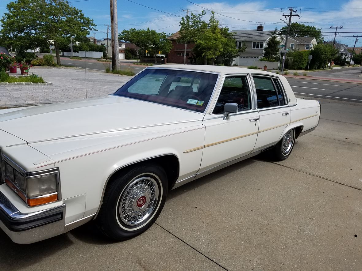 1987 Cadillac Fleetwood for sale by owner in Long Beach