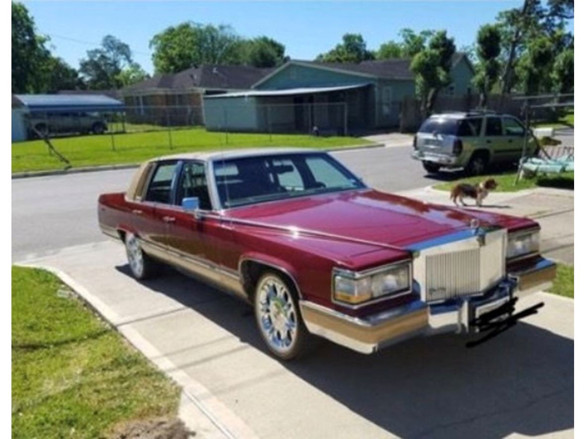 1992 Cadillac Fleetwood for sale by owner in Friendswood
