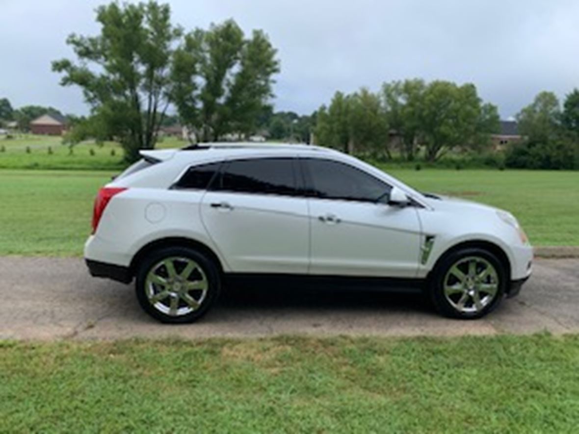 2010 Cadillac SRX for sale by owner in Lawrenceburg