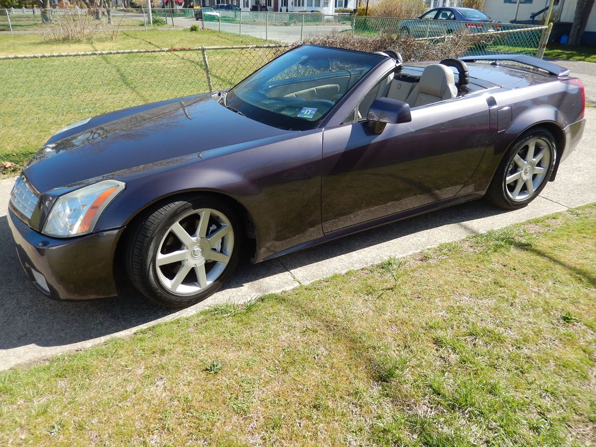 2004 Cadillac XLR for sale by owner in Cape May
