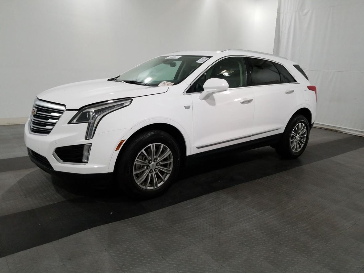2018 Cadillac XT5  Luxury for sale by owner in Orlando