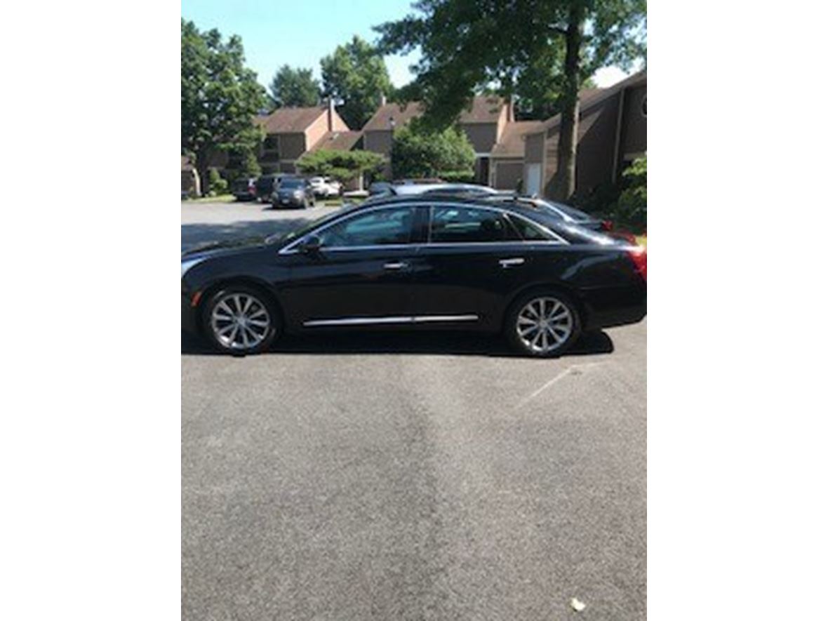 2014 Cadillac XTS for sale by owner in Port Chester