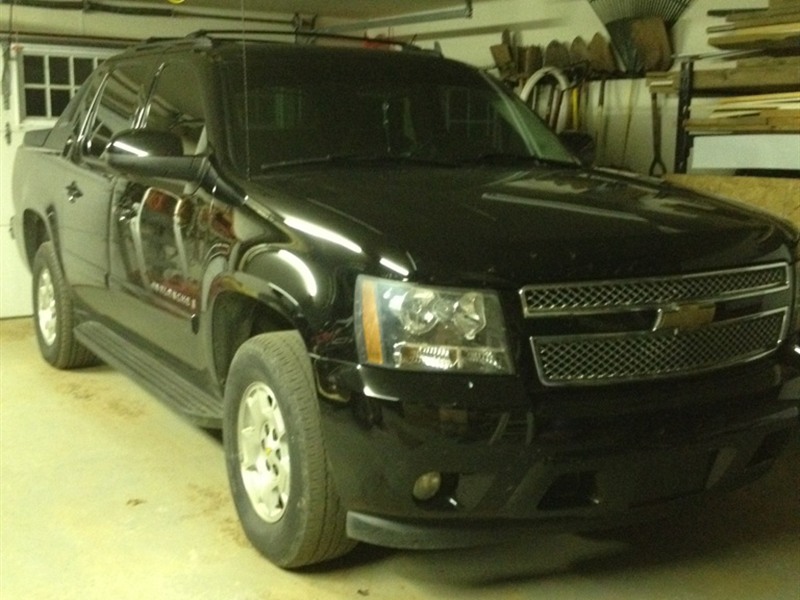 2008 Chevrolet Avalanche for Sale by Owner in Hulbert, OK 74441