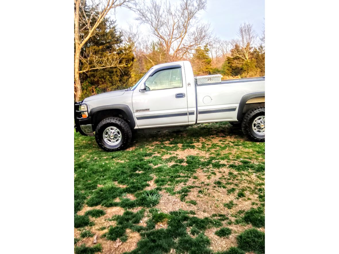 2001 Chevrolet 2500HD 4x4 for Sale by Owner in Grottoes, VA 24441