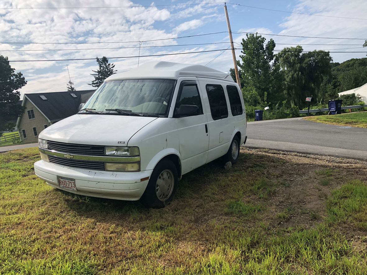 1999 Chevrolet Astro for sale by owner in Dracut