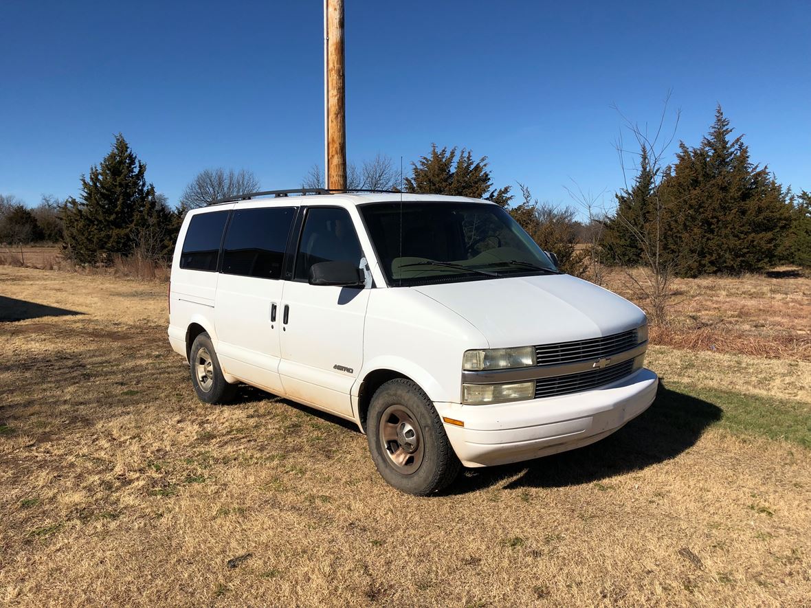 2001 Chevrolet Astro for Sale by Owner in Cache, OK 73527