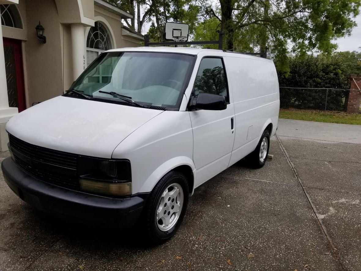 2004 Chevrolet Astro for sale by owner in Altamonte Springs