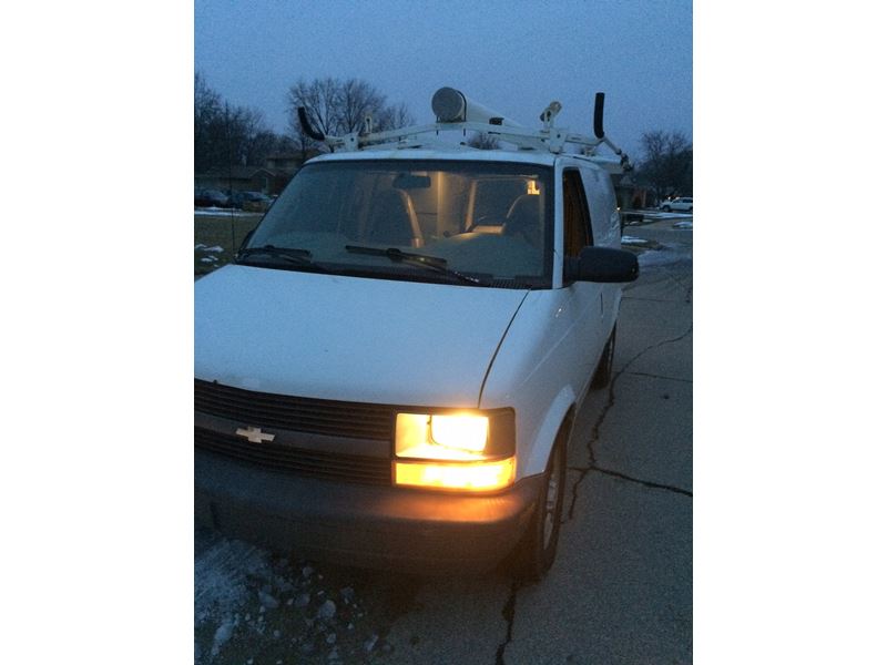 2003 Chevrolet Astro Cargo for sale by owner in CANTON
