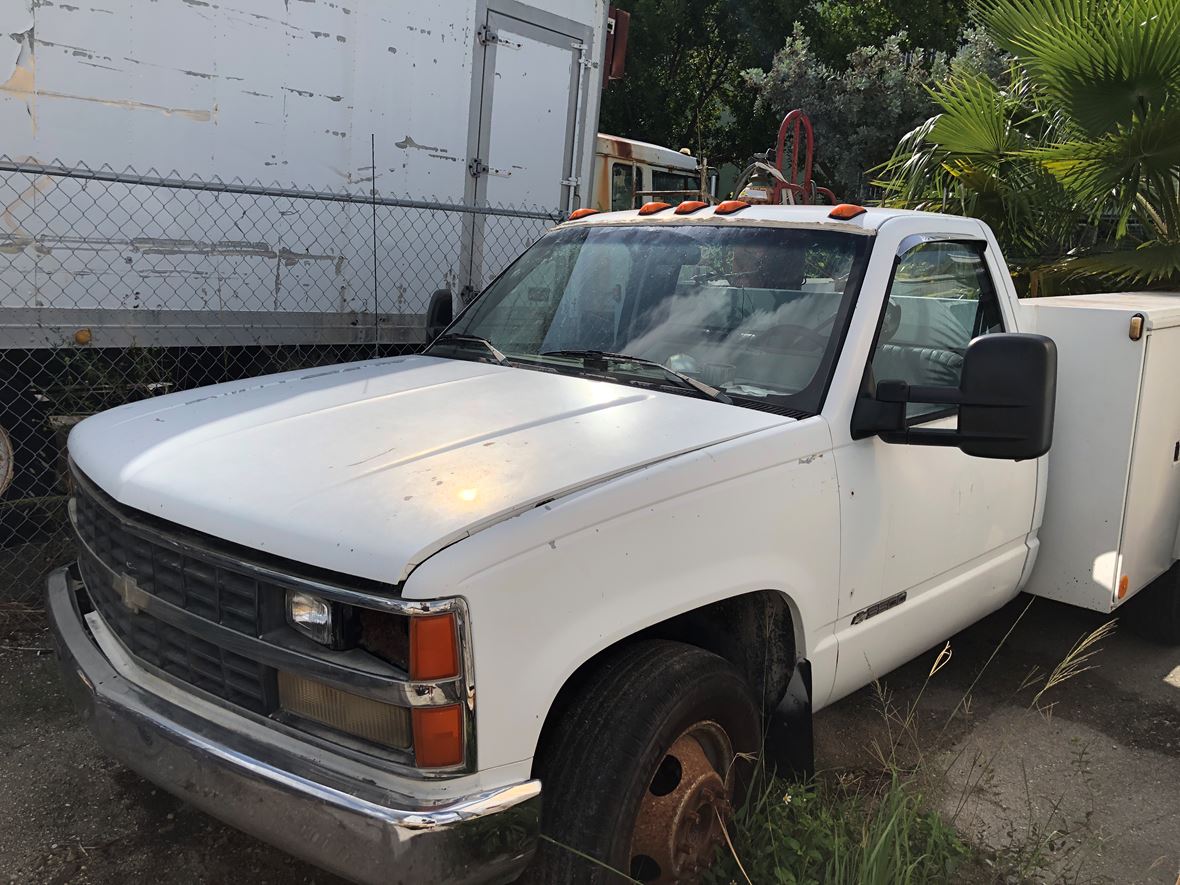 1990 Chevrolet C/K 3500 for sale by owner in Key West