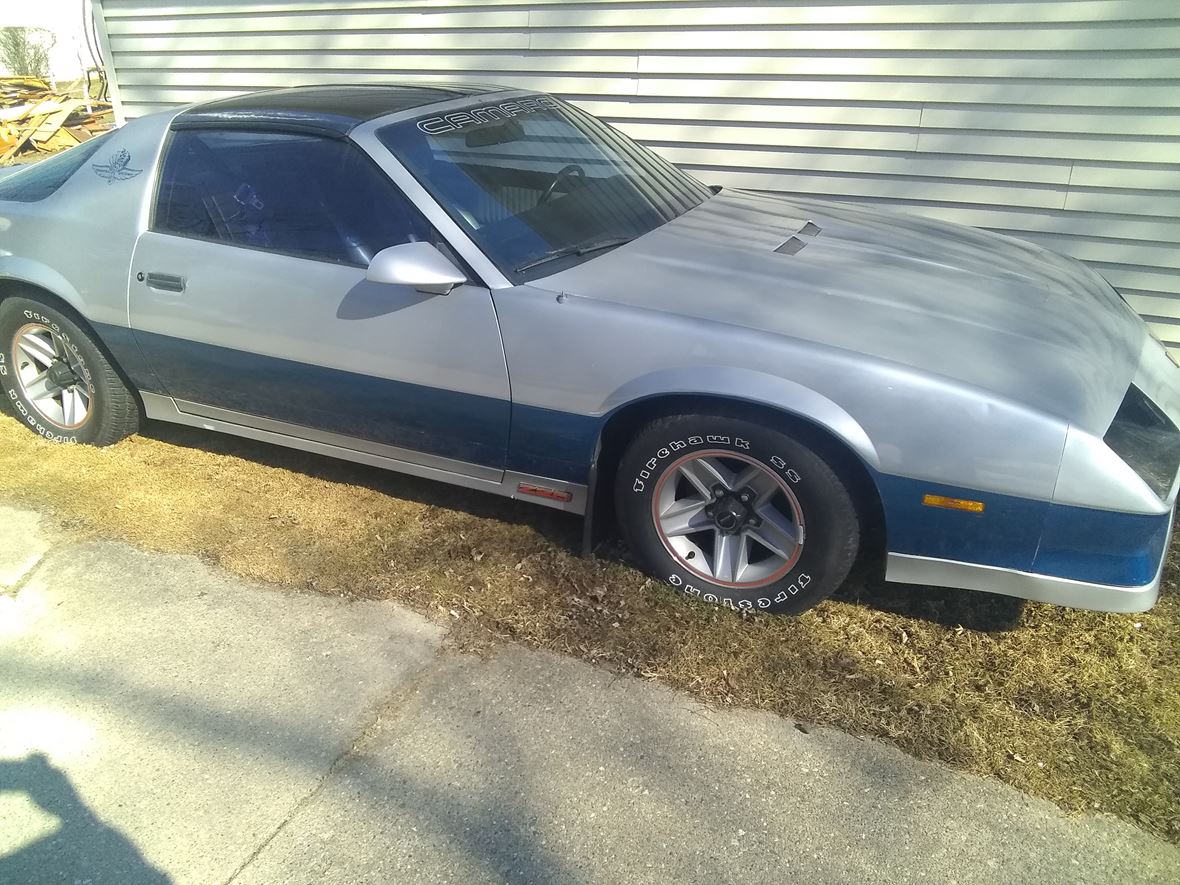 1982 Chevrolet Camaro for sale by owner in Milton