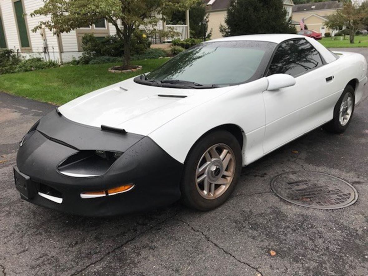 1995 Chevrolet Camaro for sale by owner in Herndon