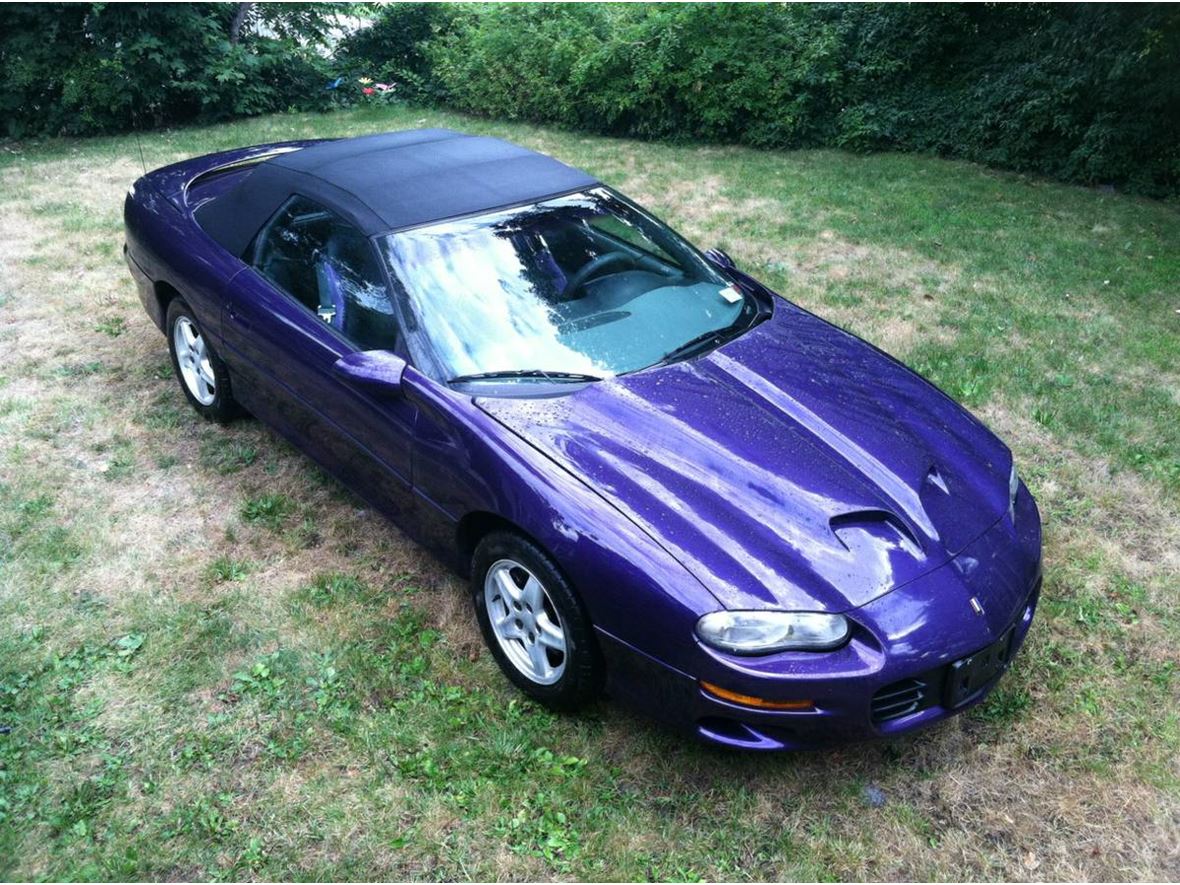 1998 Chevrolet Camaro for sale by owner in Marlboro