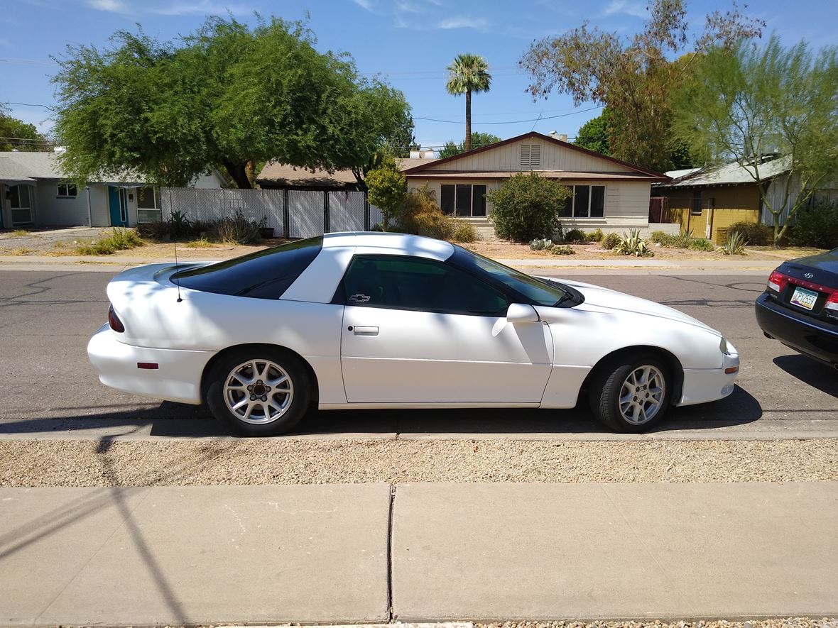 2000 Chevrolet Camaro for sale by owner in Phoenix