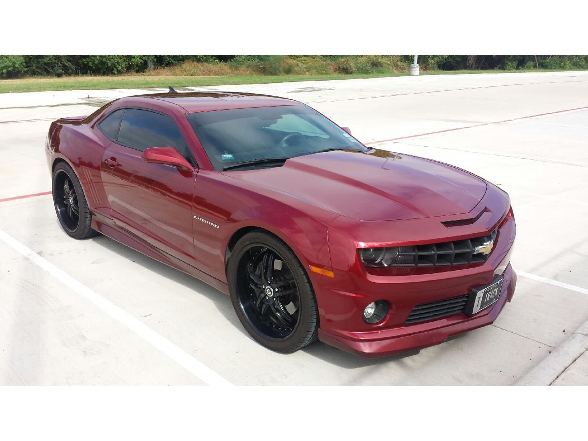 2011 Chevrolet Camaro for sale by owner in Katy